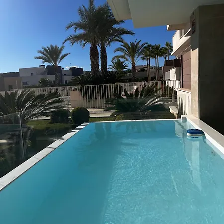 Apartment Fantastisk 4 Roms Med Egen Dipping Pool